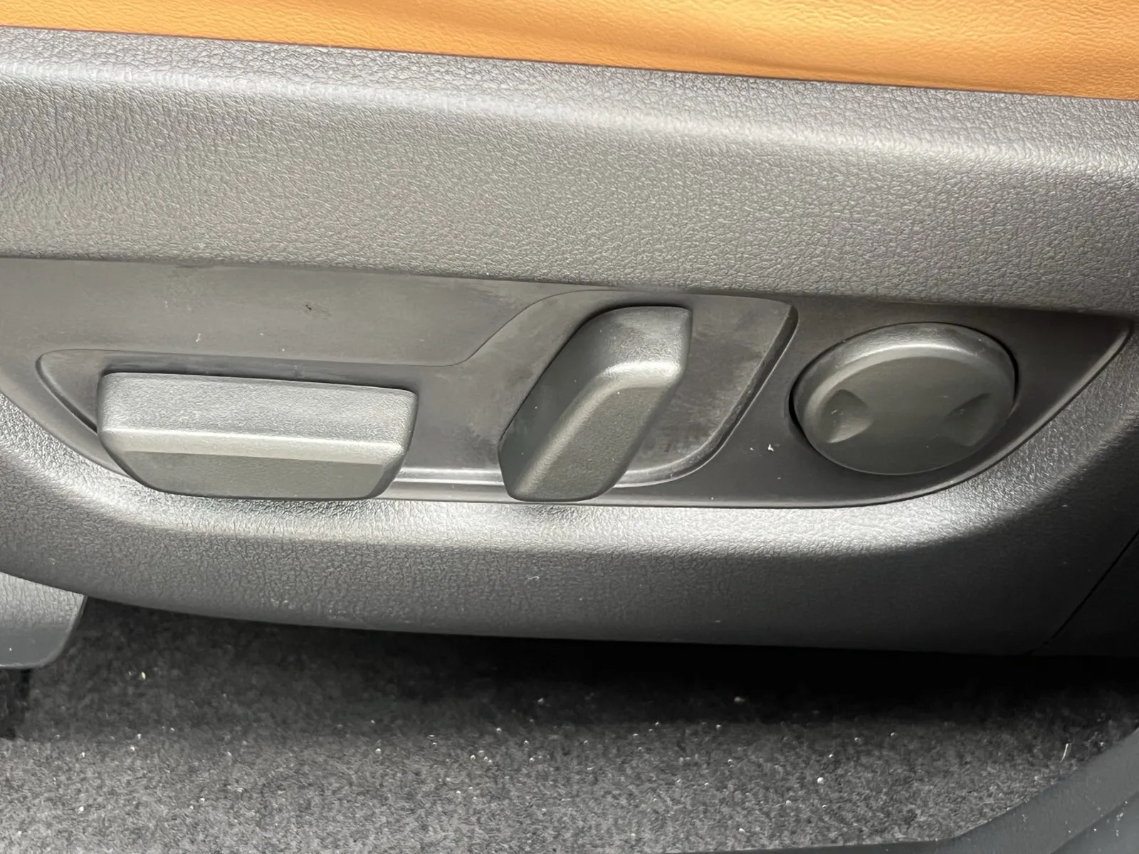 Mazda CX-90 photo 25