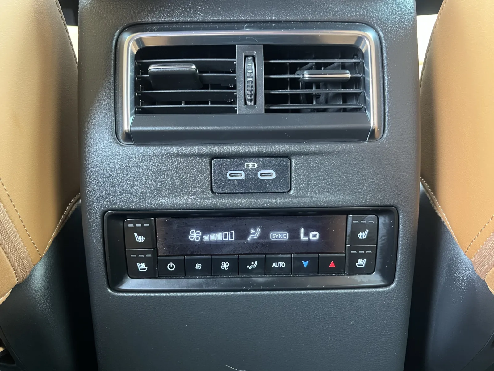 Mazda CX-90 photo 26