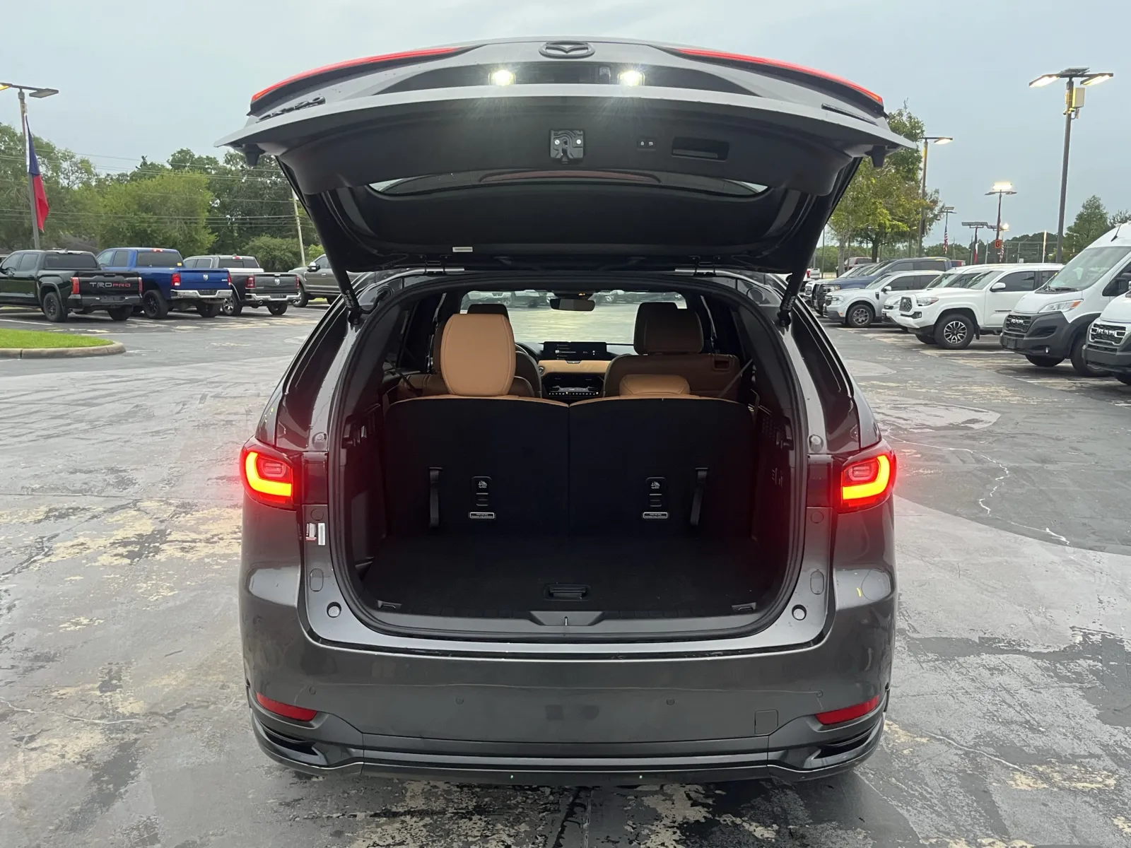 Mazda CX-90 photo 9