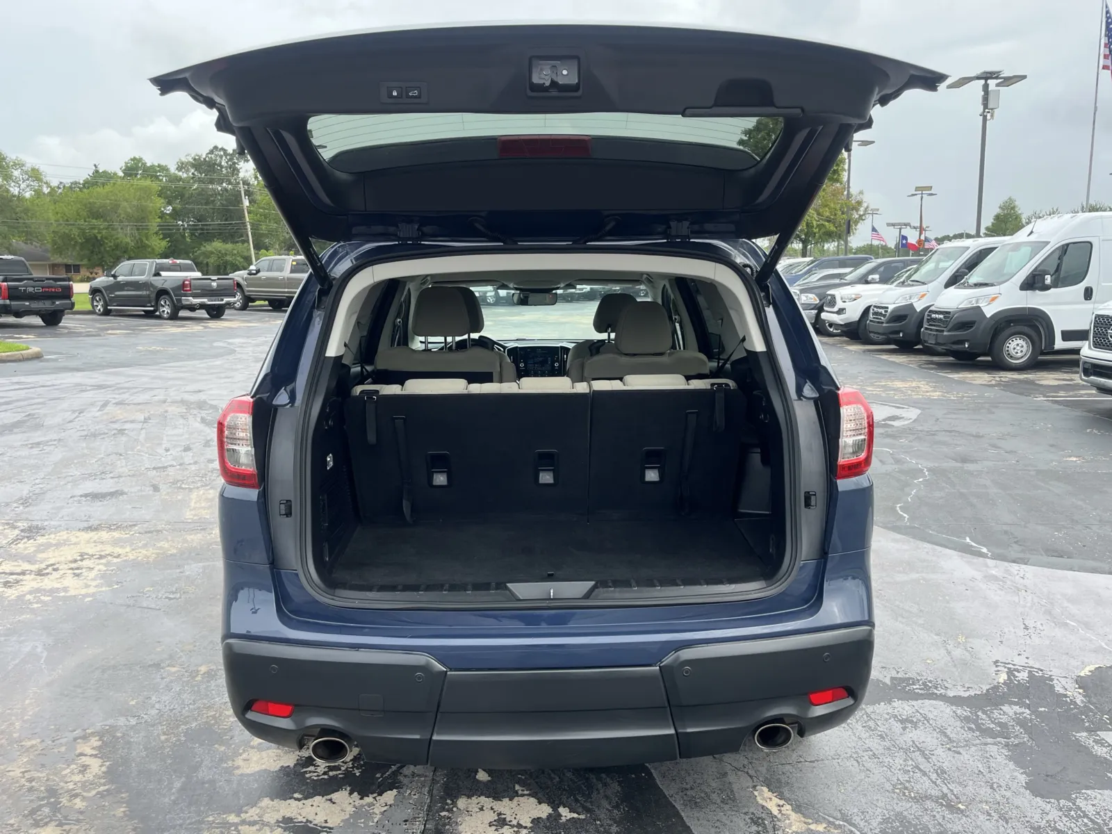 Subaru Ascent photo 9