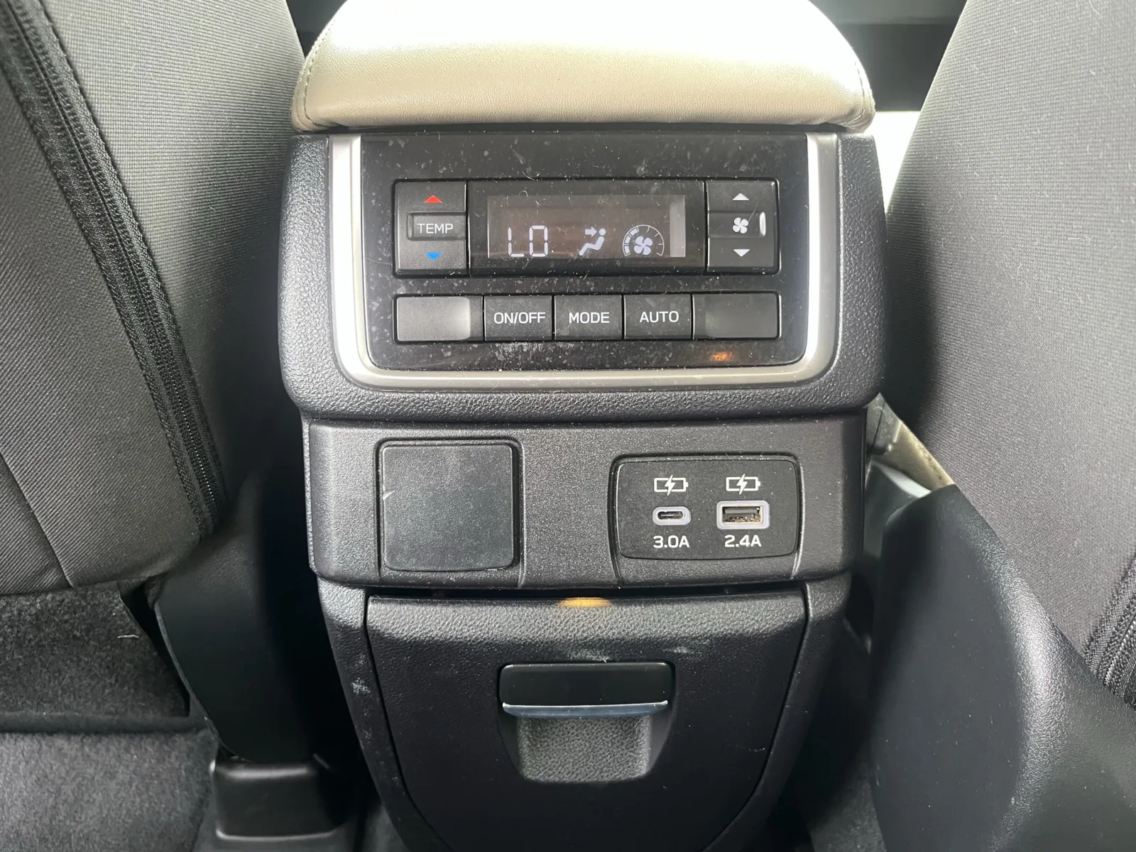Subaru Ascent photo 26