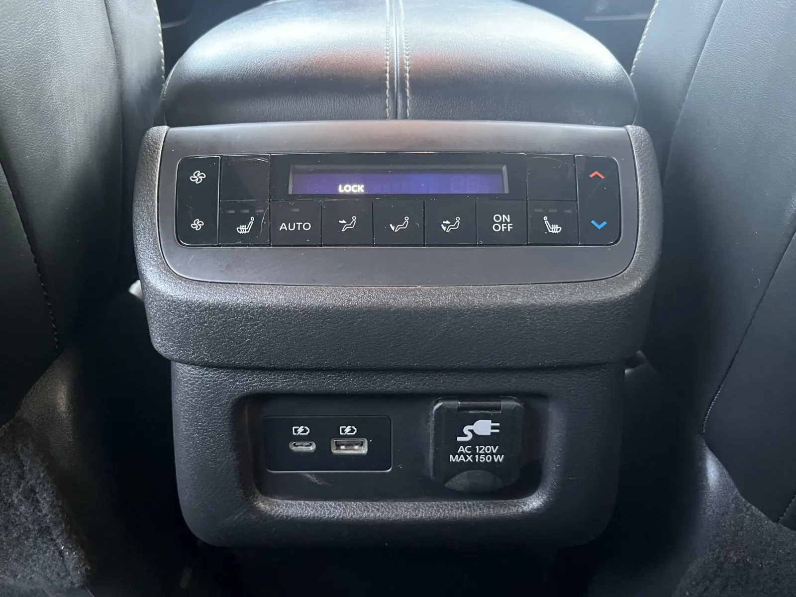 Nissan Pathfinder photo 24