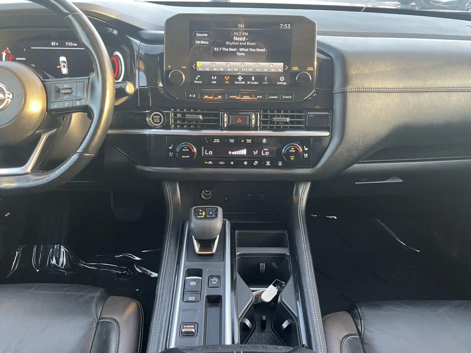 Nissan Pathfinder photo 21