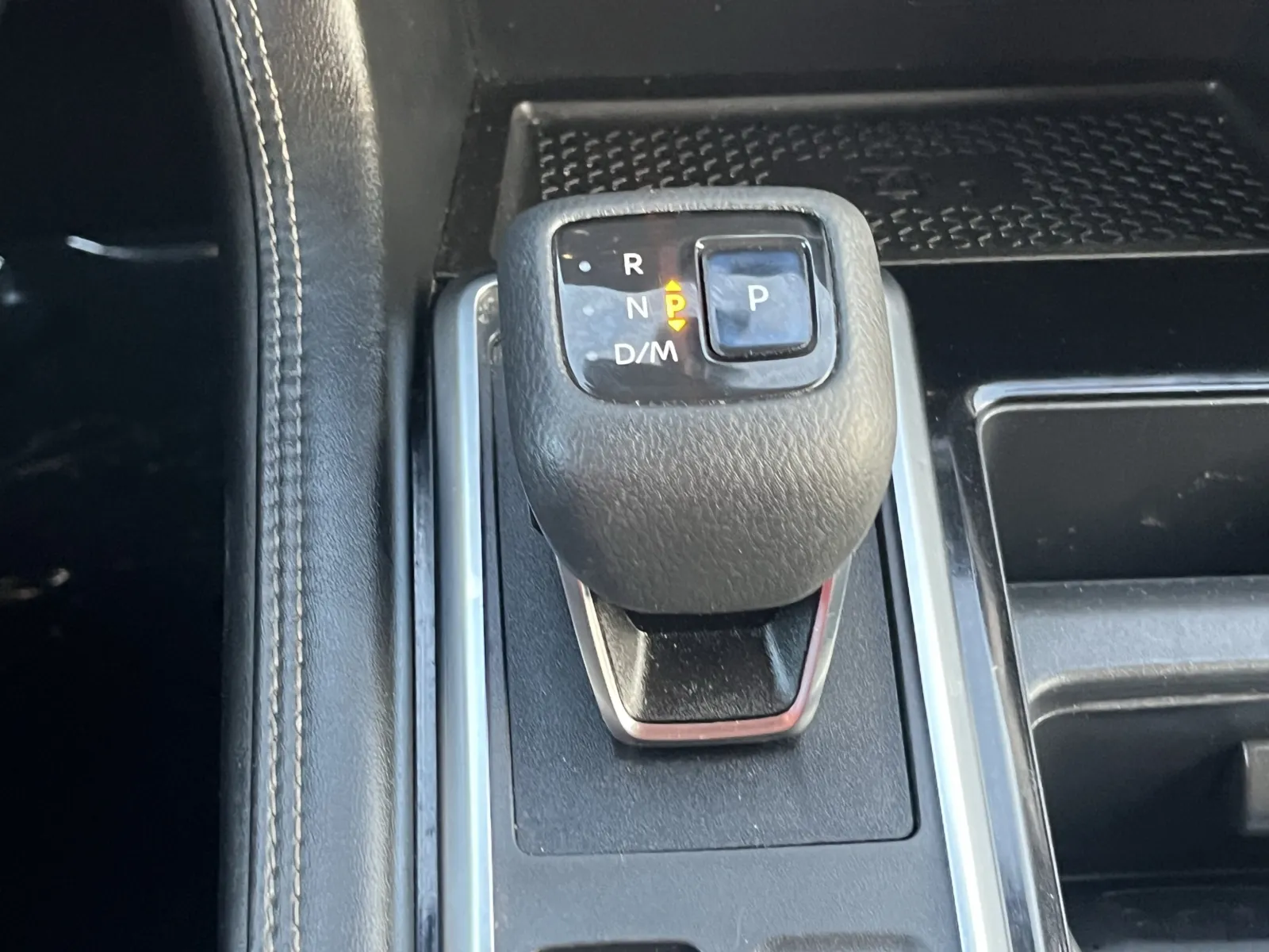 Nissan Pathfinder photo 17