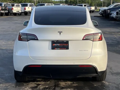 More photos of 2022 Tesla Model Y Long Range at Auto Boutique Texas, TX