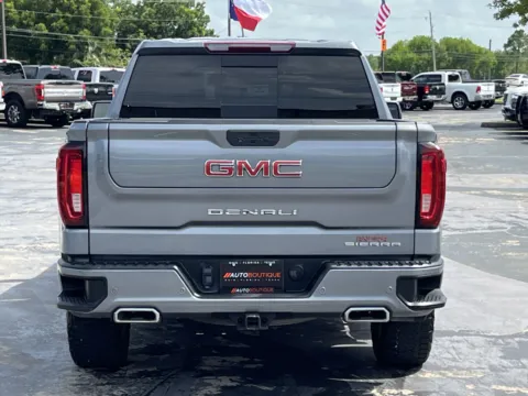 More photos of 2022 GMC Sierra 1500 Limited Denali at Auto Boutique Texas, TX