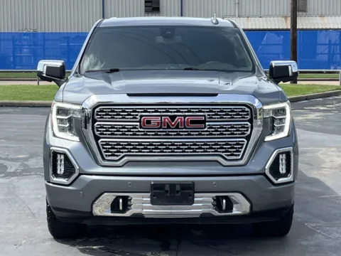 More photos of 2022 GMC Sierra 1500 Limited Denali at Auto Boutique Texas, TX