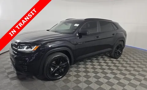 Black 2023 Volkswagen Atlas Cross Sport 3.6L V6 SEL R-Line Black for sale in Alvin, TX