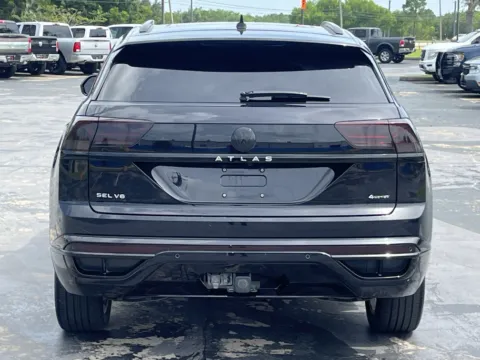 More photos of 2023 Volkswagen Atlas Cross Sport 3.6L V6 SEL R-Line Black at Auto Boutique Texas, TX