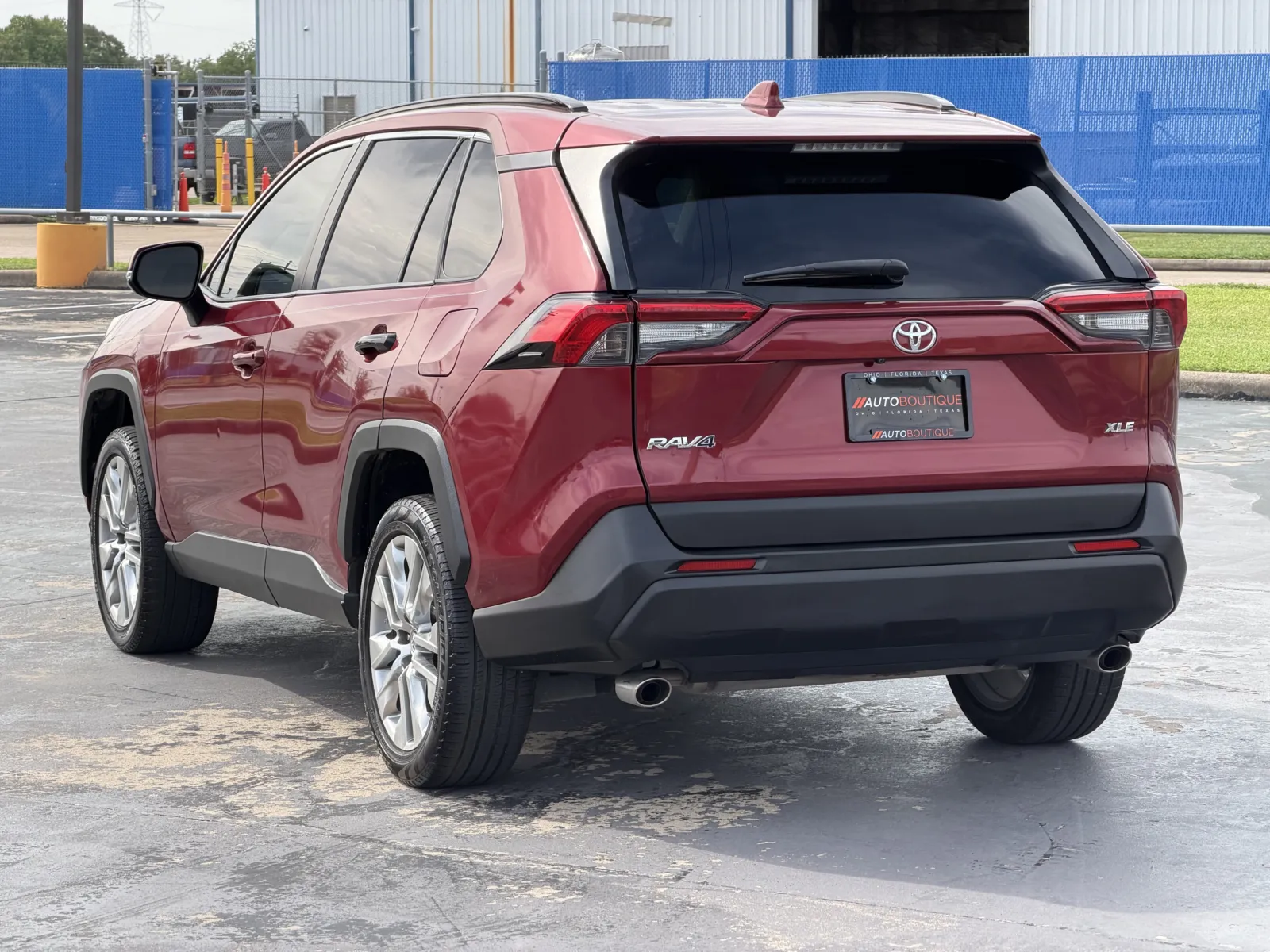 Toyota RAV4 photo 7