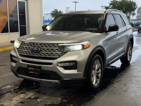 Photos of 2022 Ford Explorer Limited for sale in Alvin, TX at Auto Boutique Texas