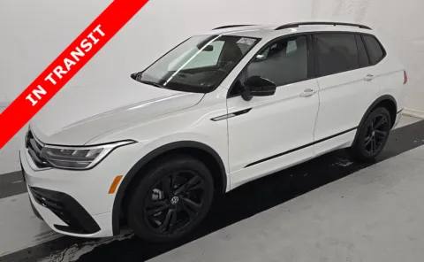 White 2023 Volkswagen Tiguan SE R-Line Black for sale in Alvin, TX