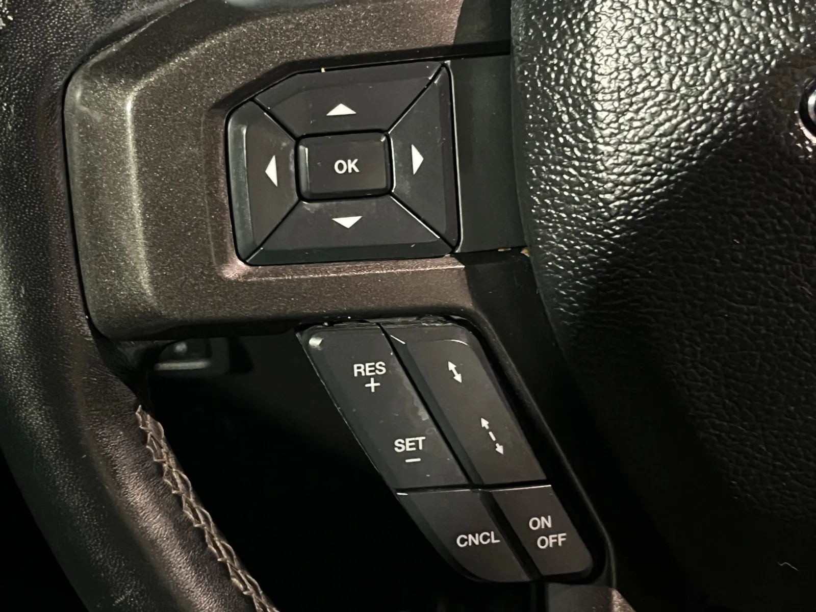 Ford Expedition photo 17