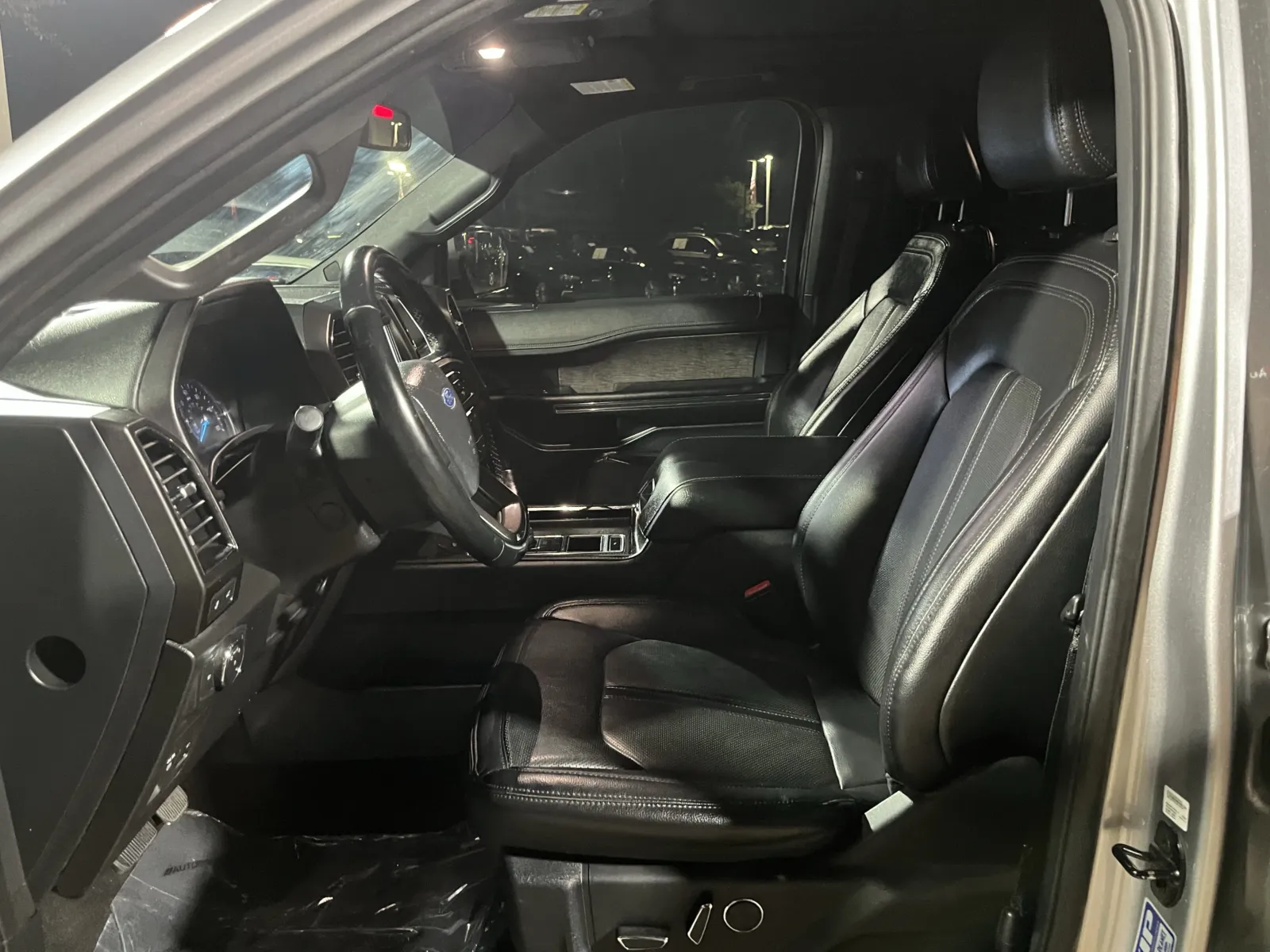 Ford Expedition photo 26