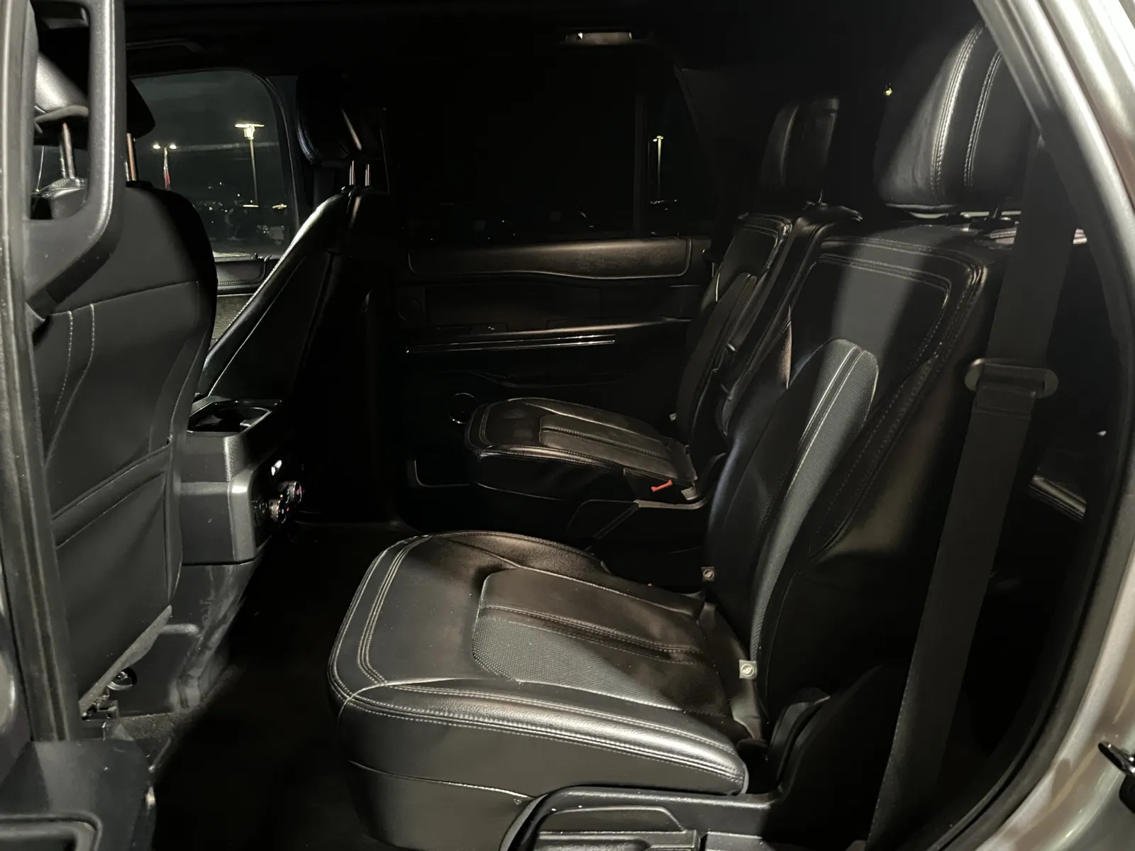 Ford Expedition photo 28