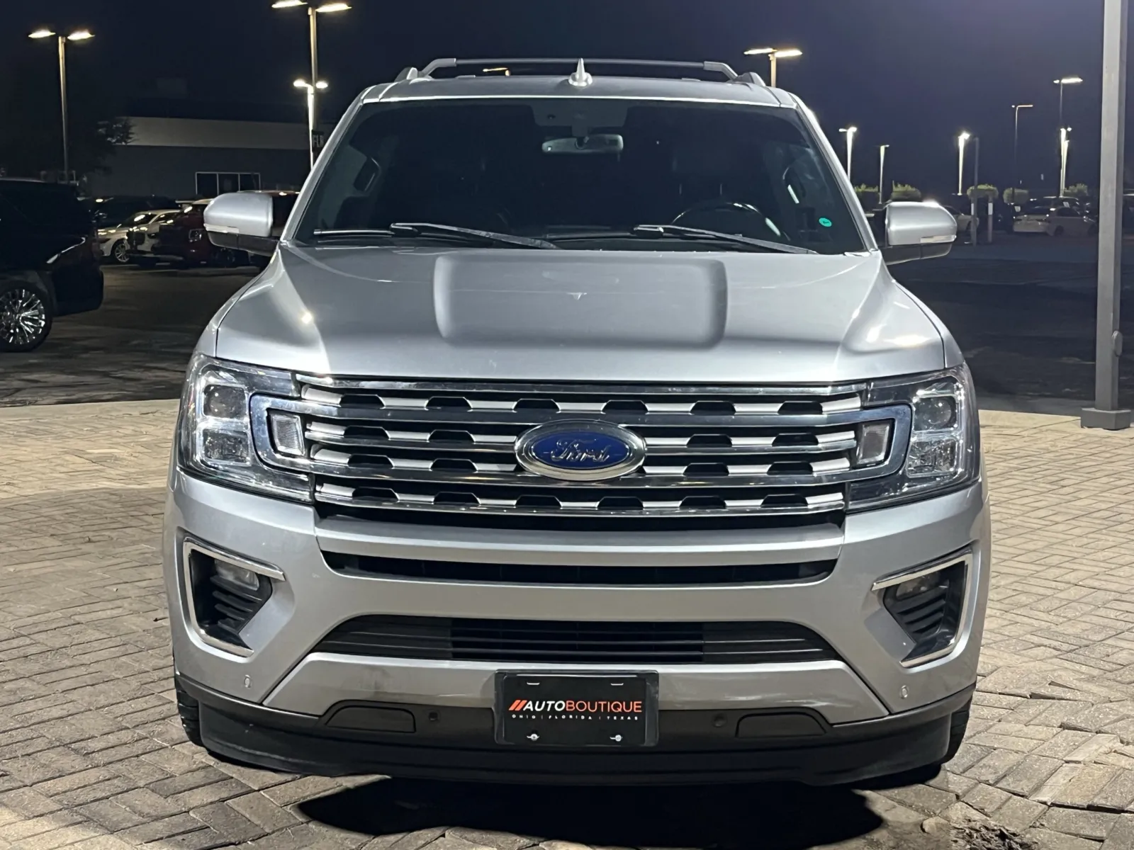 Ford Expedition photo 5