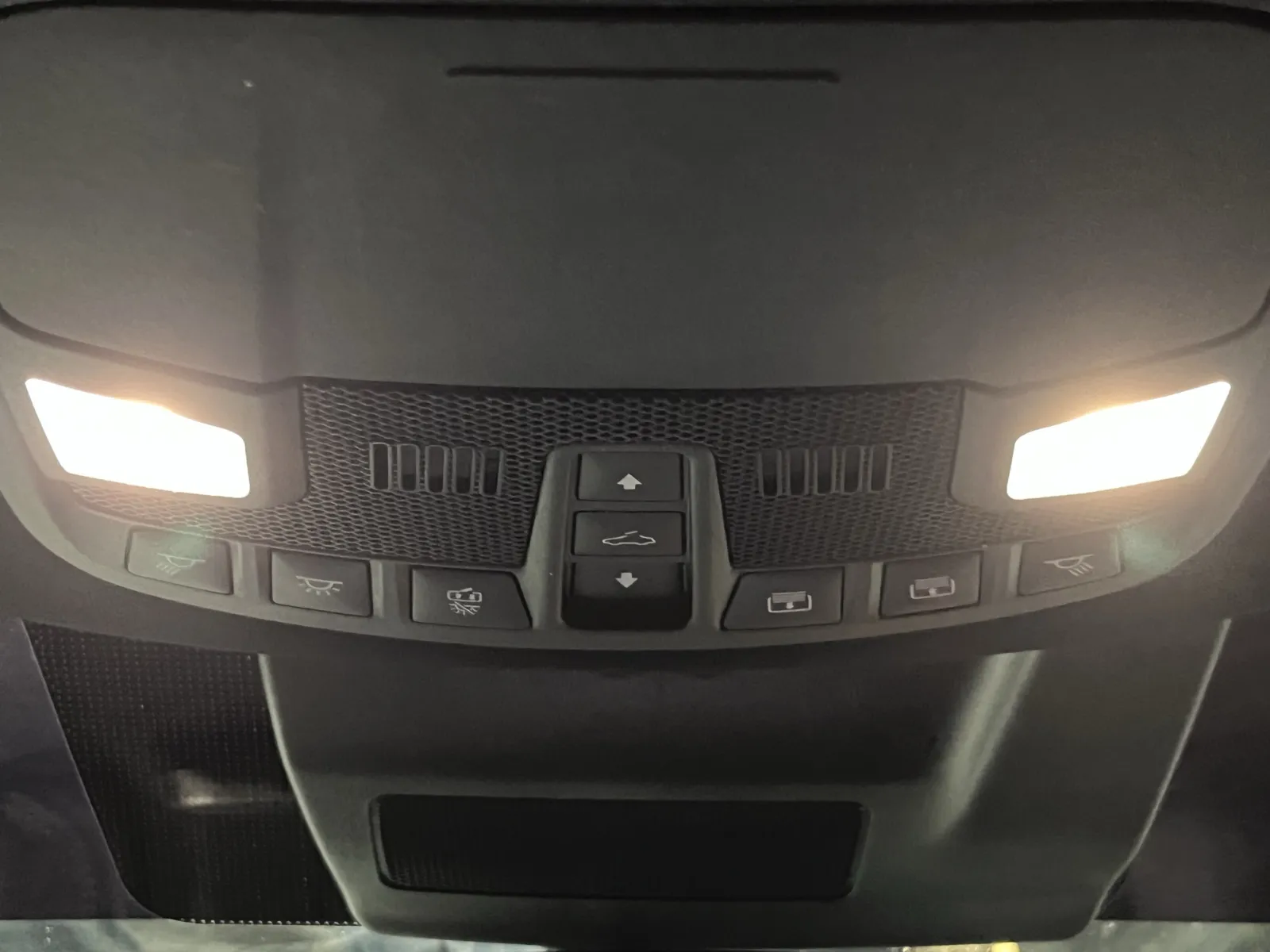 Ford Expedition photo 21