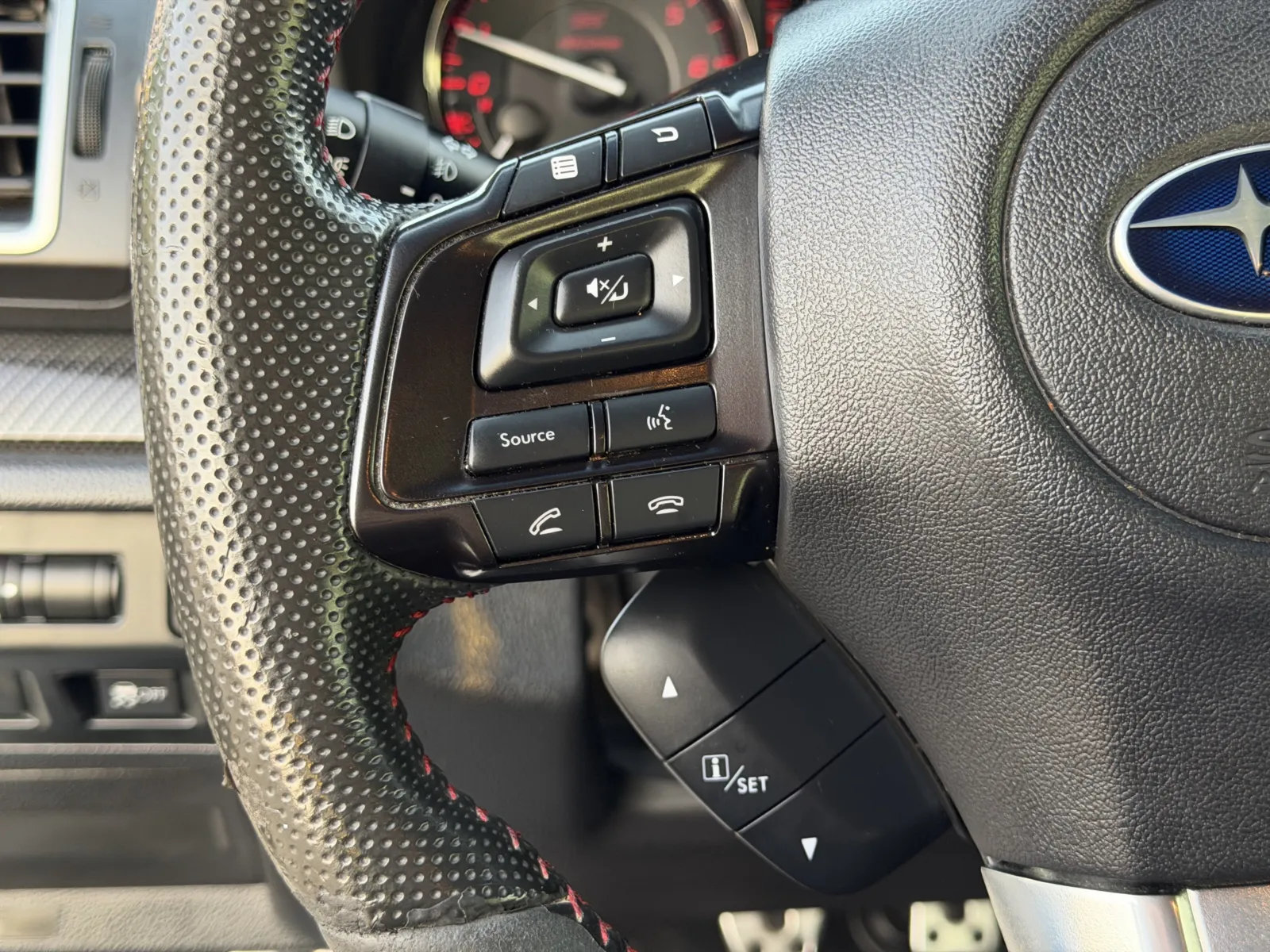 Subaru WRX photo 13