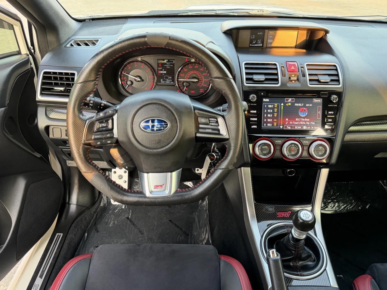 Subaru WRX photo 11