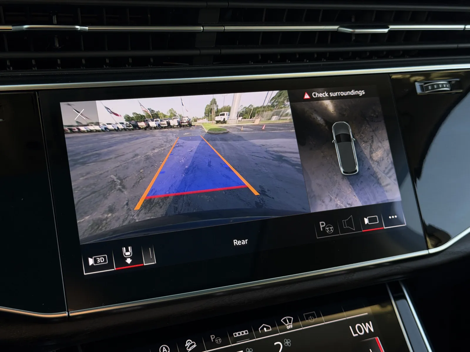 Audi Q7 photo 7