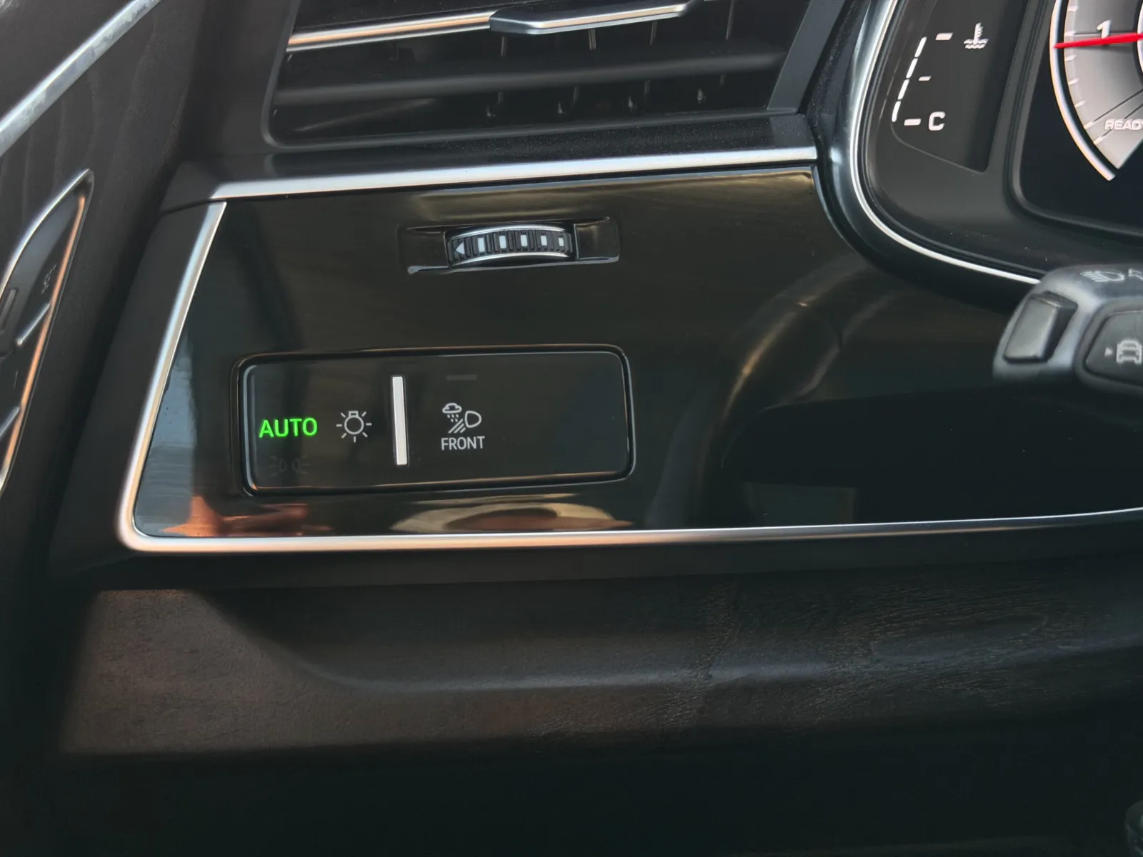 Audi Q7 photo 33