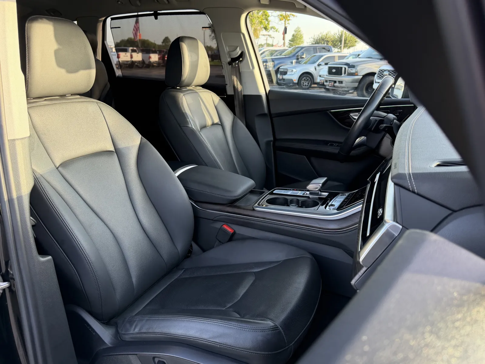 Audi Q7 photo 21