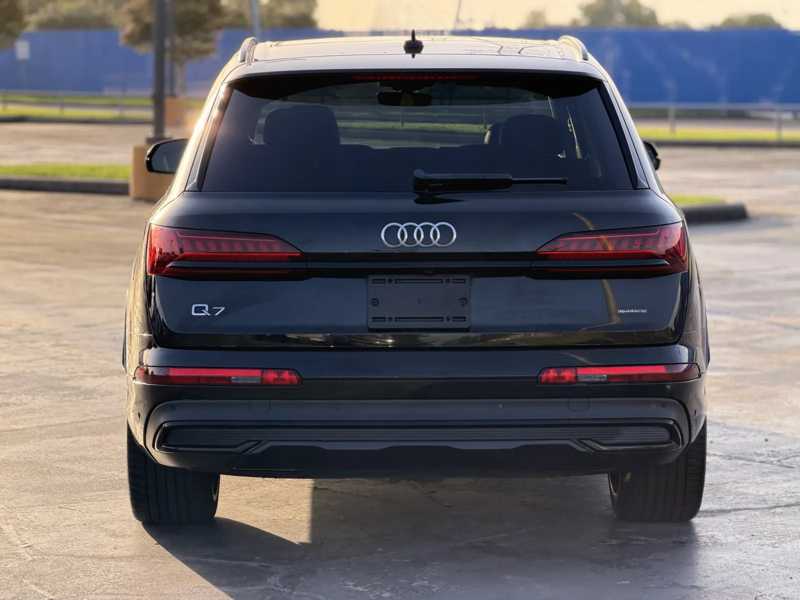 Audi Q7 photo 14