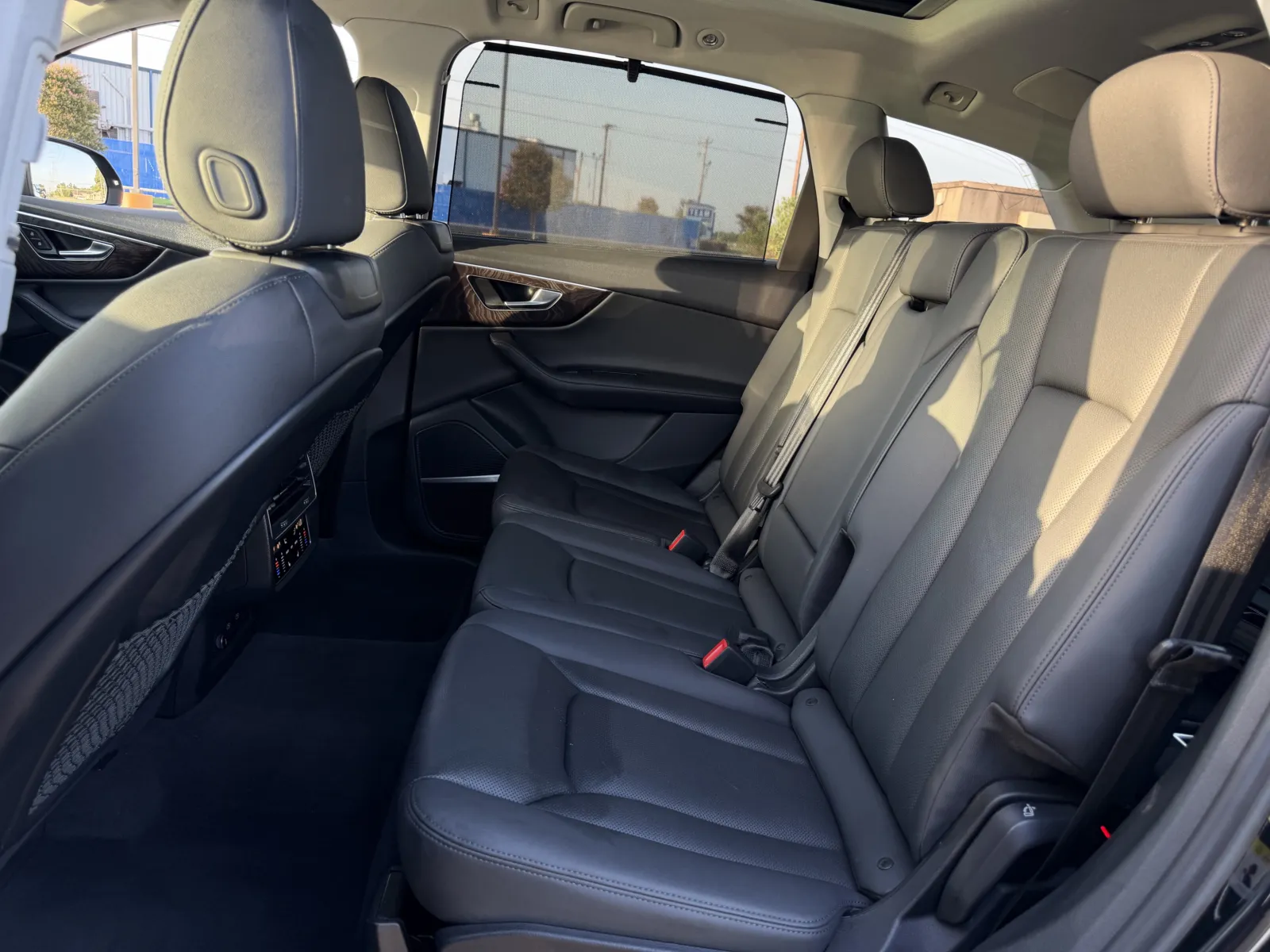 Audi Q7 photo 24