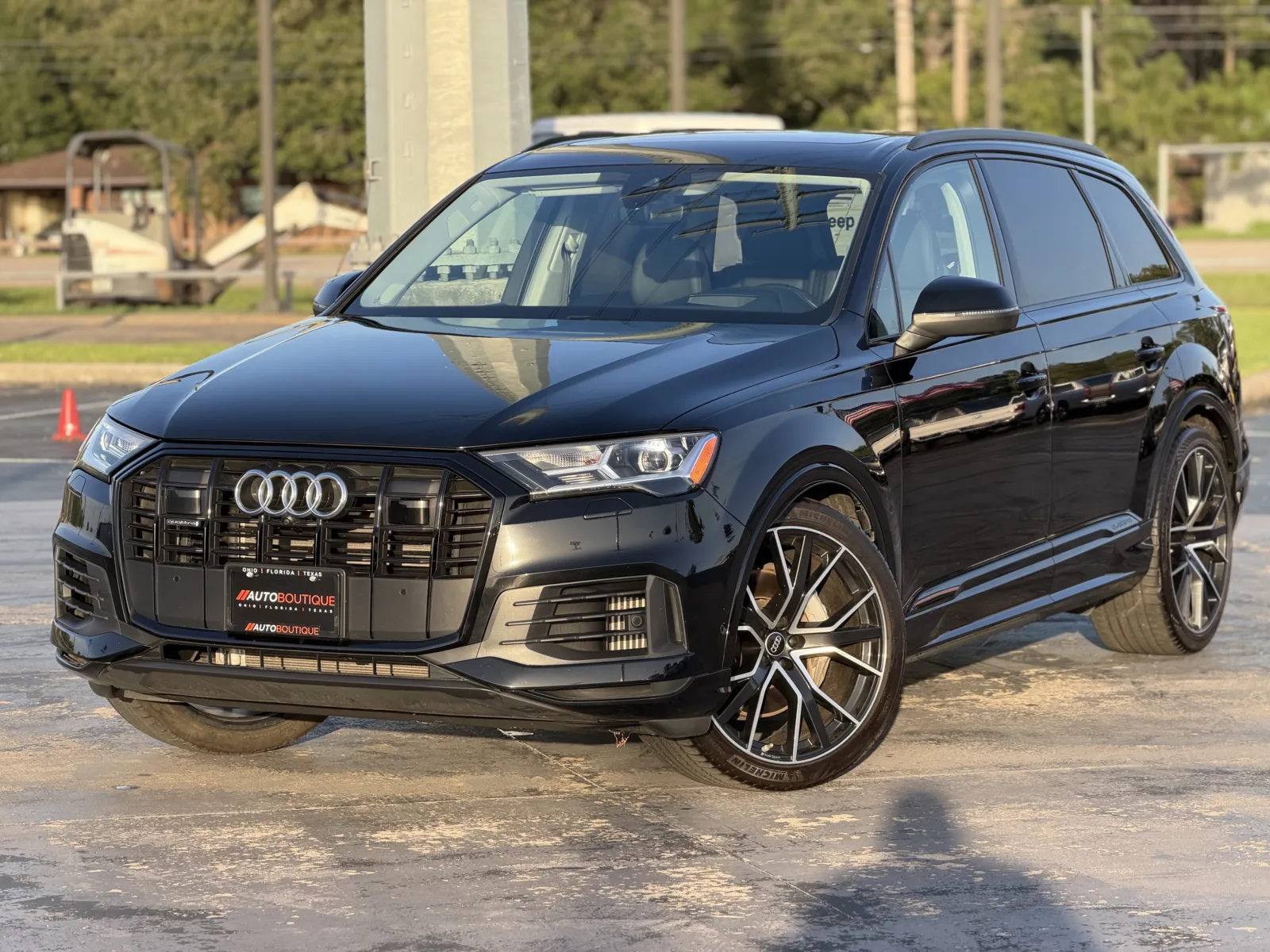 Audi Q7 photo 11
