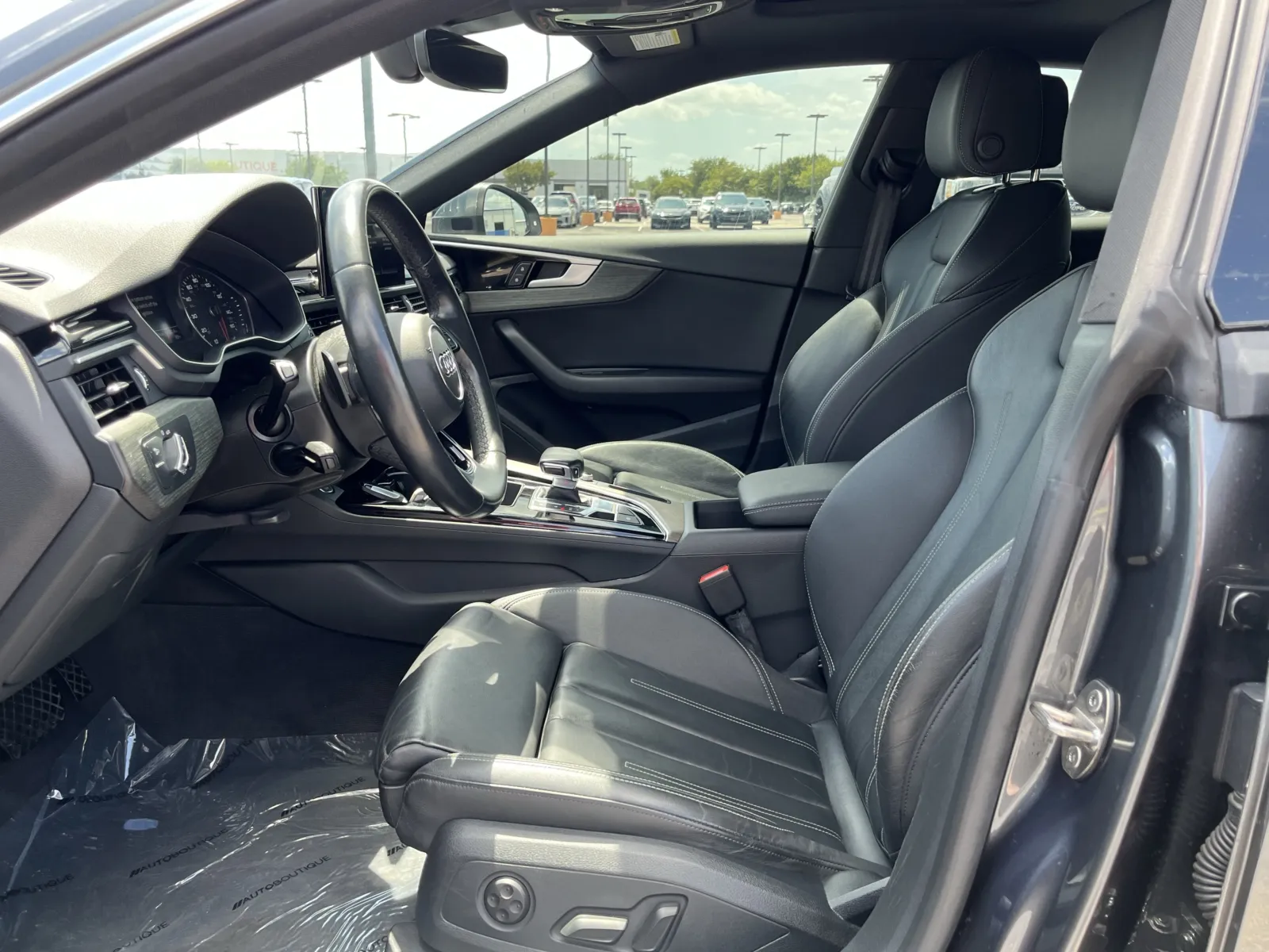 Audi A5 photo 29