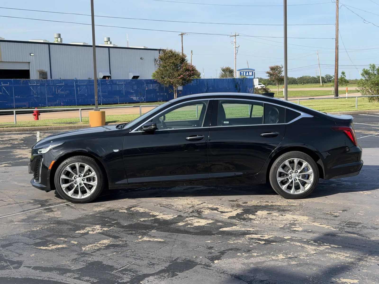 Cadillac CT5 photo 18