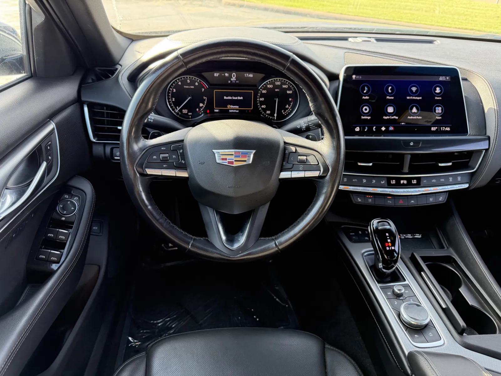 Cadillac CT5 photo 22
