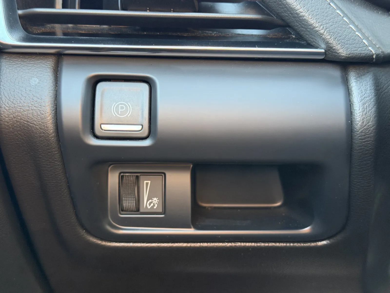 Cadillac CT5 photo 14