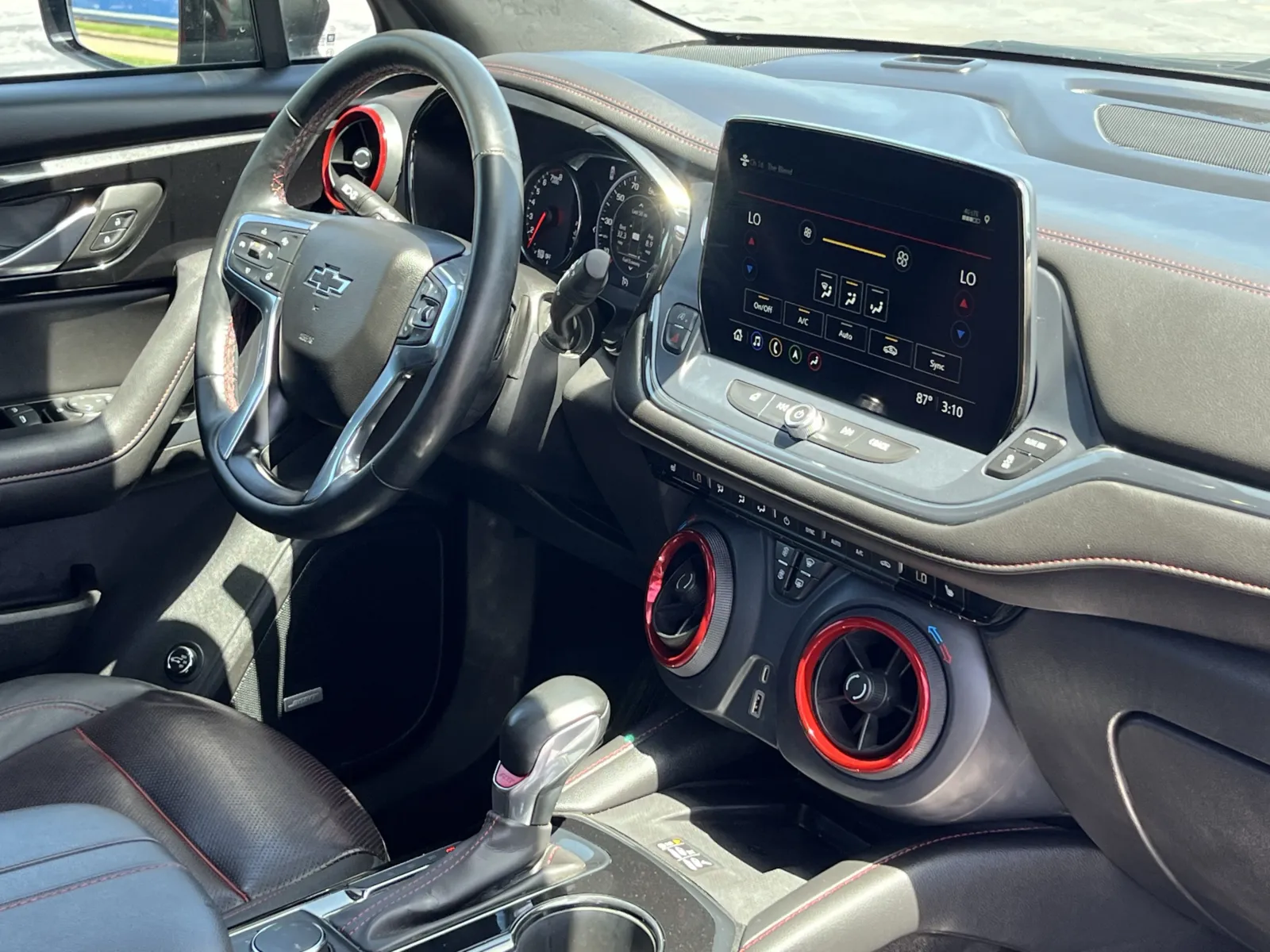 Chevrolet Blazer photo 14