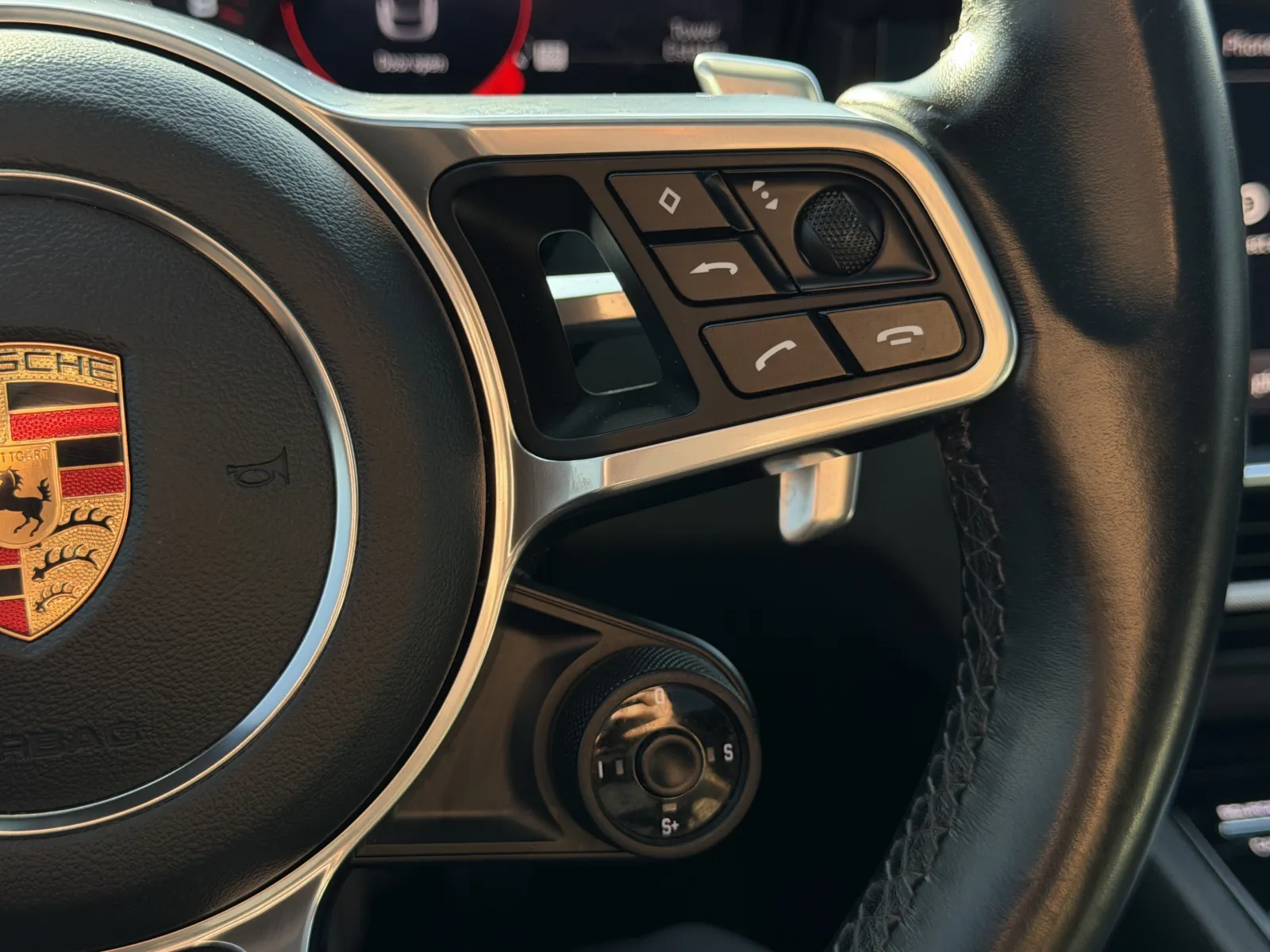 Porsche Cayenne photo 22