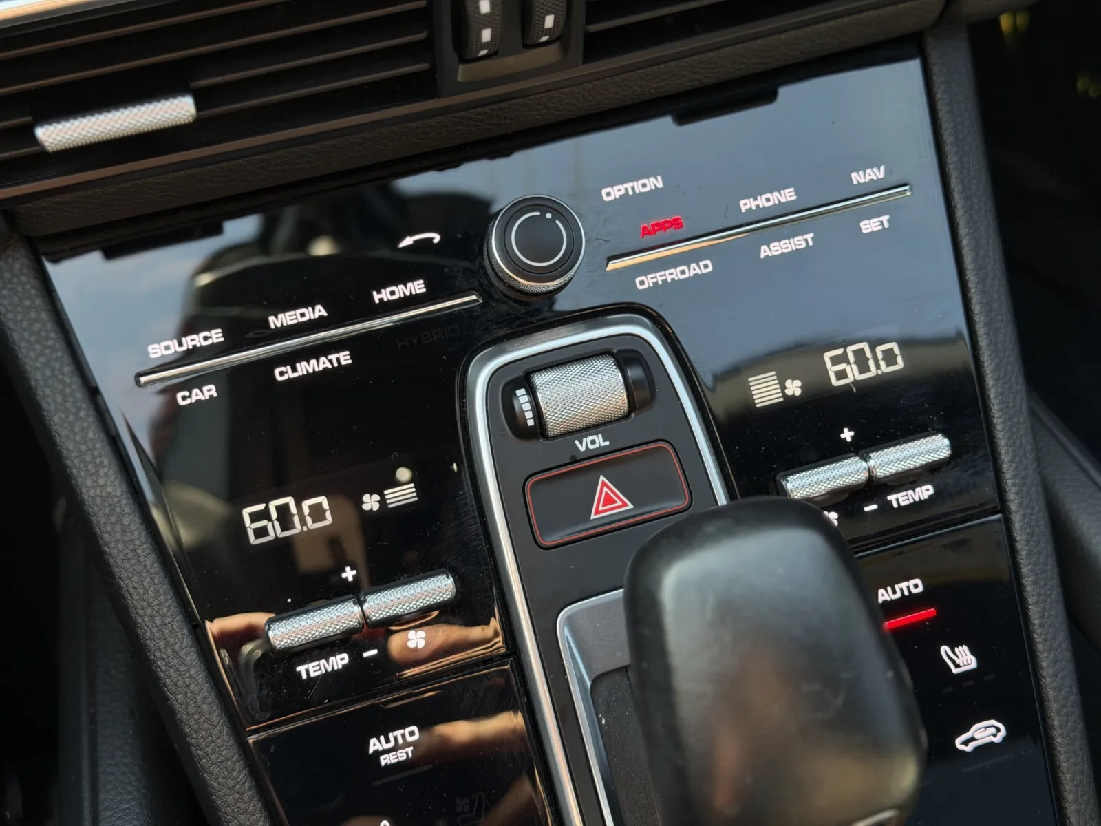Porsche Cayenne photo 29