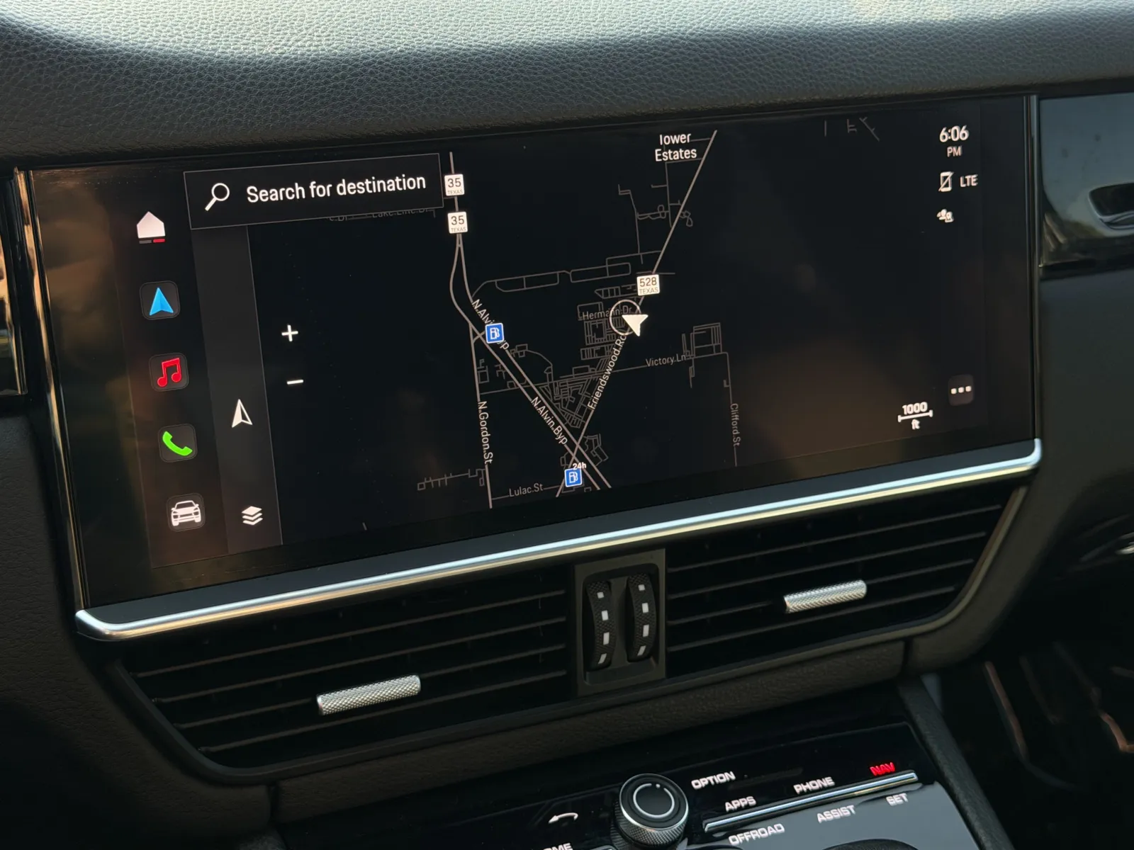 Porsche Cayenne photo 27