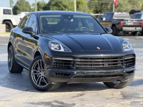 Photos of 2023 Porsche Cayenne Coupe for sale in Alvin, TX at Auto Boutique Texas