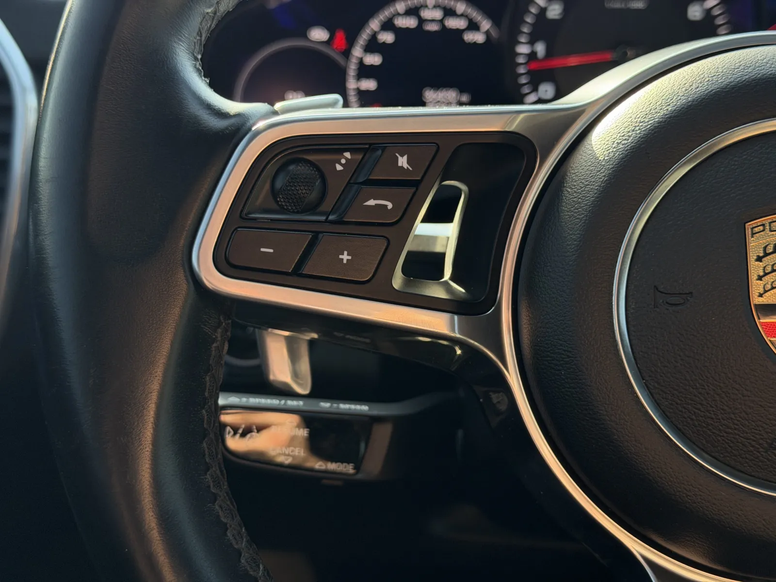 Porsche Cayenne photo 21