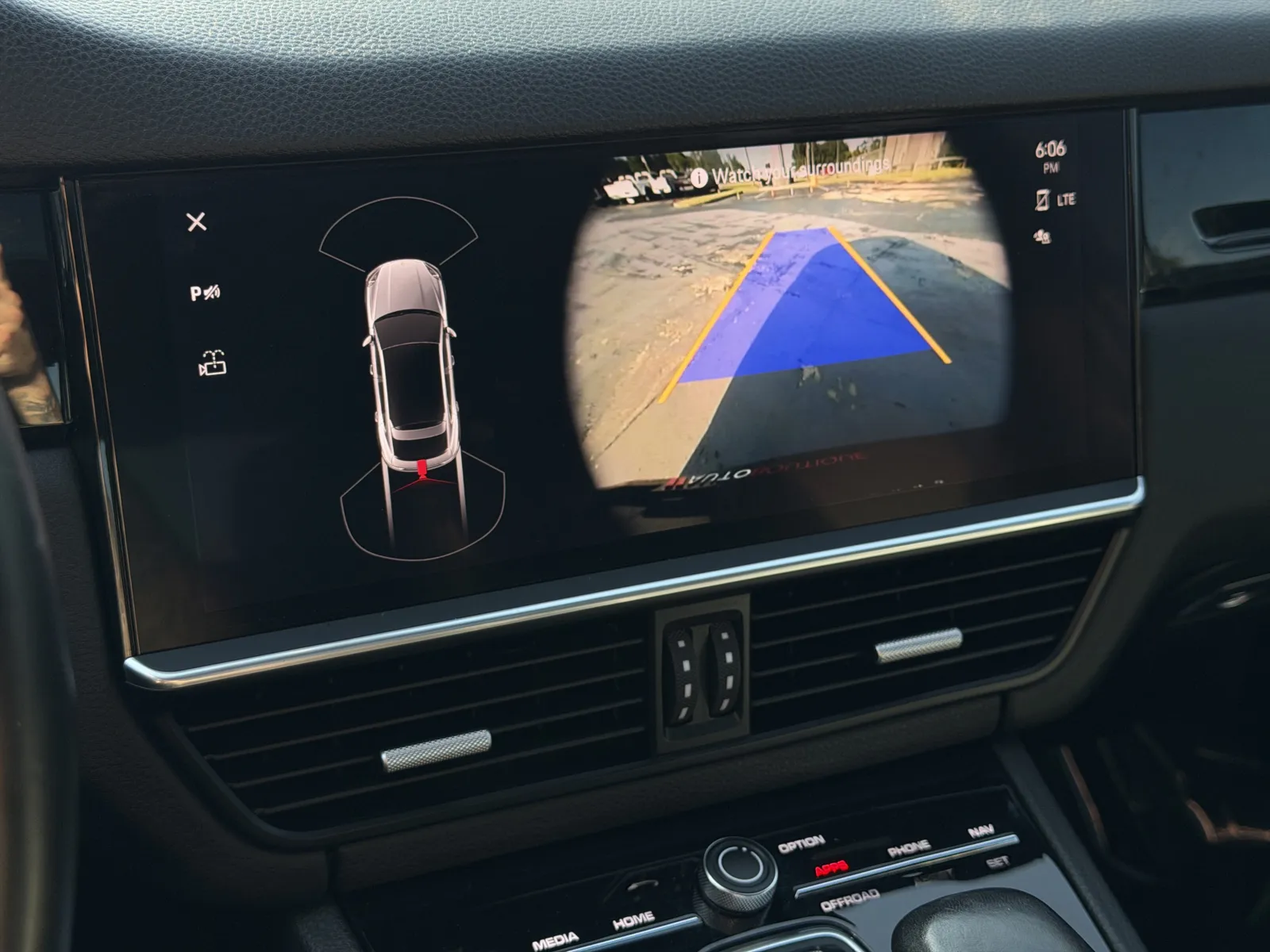 Porsche Cayenne photo 28