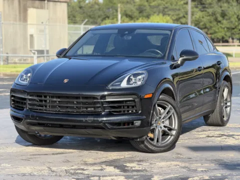 Another view of 2023 Porsche Cayenne Coupe for sale in Alvin, TX at Auto Boutique Texas