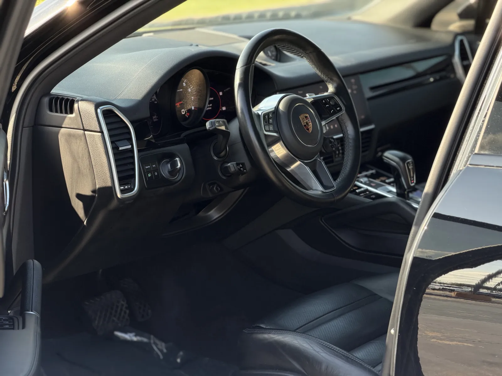 Porsche Cayenne photo 16