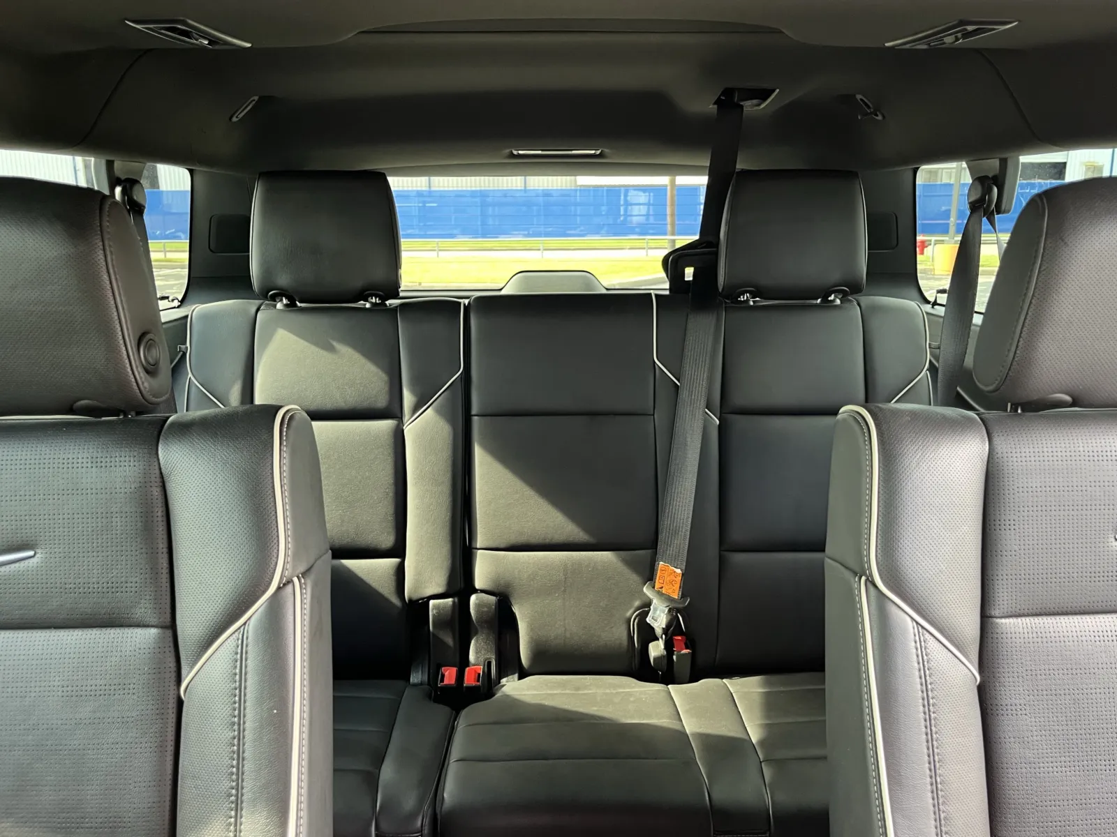 Cadillac Escalade ESV photo 30