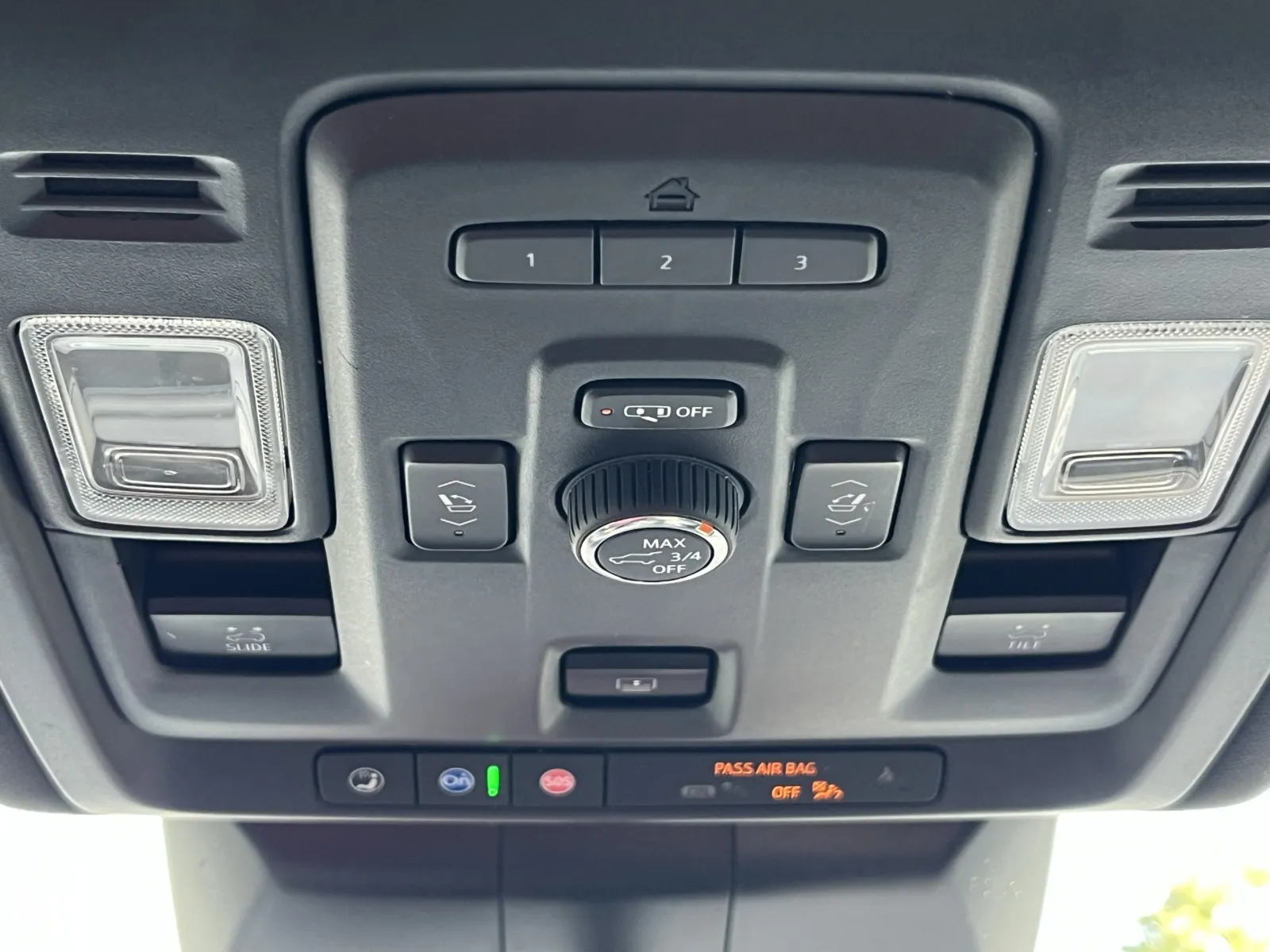 Cadillac Escalade ESV photo 22