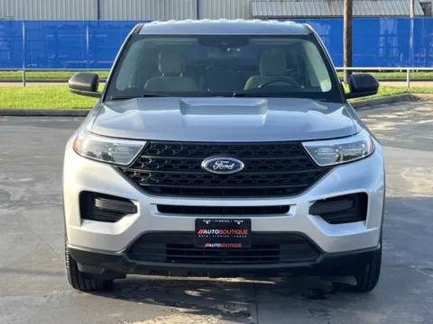 More photos of 2022 Ford Explorer at Auto Boutique Texas, TX