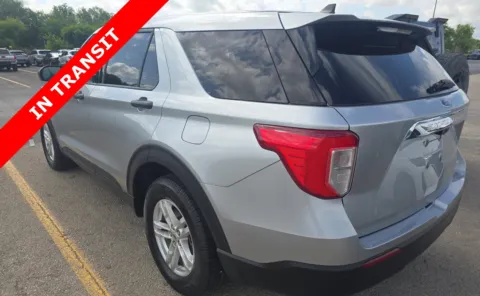 More photos of 2022 Ford Explorer at Auto Boutique Texas, TX