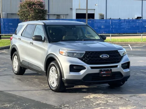 Another view of 2022 Ford Explorer for sale in Alvin, TX at Auto Boutique Texas