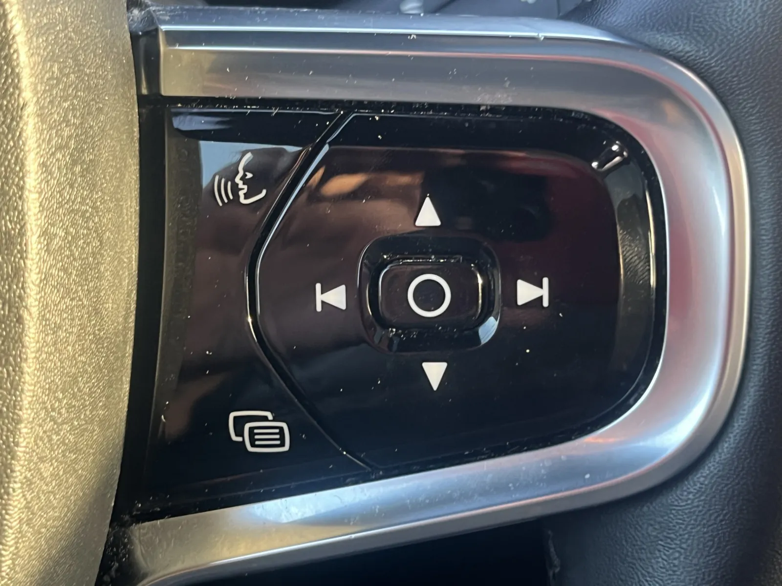 Polestar 2 photo 15