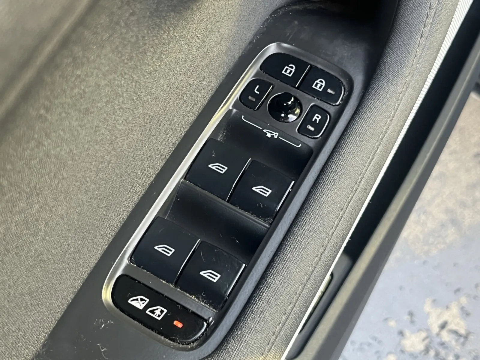 Polestar 2 photo 21