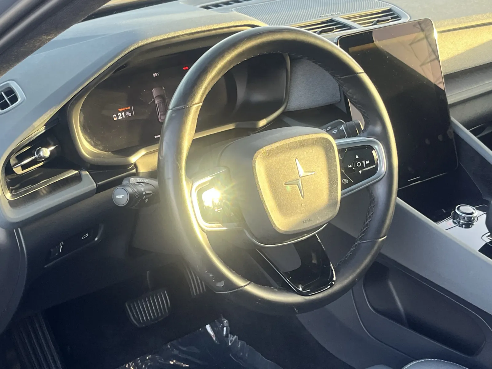 Polestar 2 photo 10